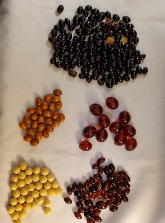 Autumn Mix Amber - Twister Beads - Glass Seed Beads - Blue Moon Beads – The  Attic Exchange